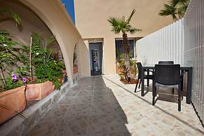 Geula Suites