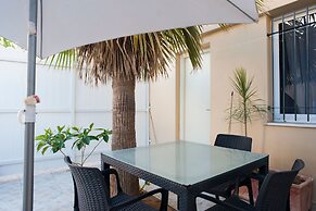 Geula Suites