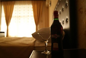 Avand Hotel