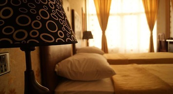 Avand Hotel