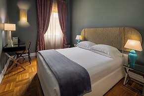 Hotel Number Nine