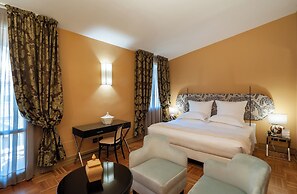 Hotel Number Nine