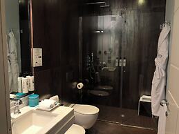 Hotel Number Nine