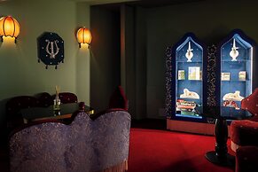 Hotel Number Nine