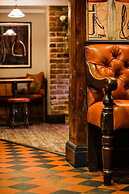 The Black Horse Inn