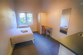 Cambridge Lodge - Hostel