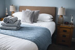 Pinewood B&B