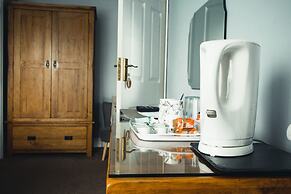 Pinewood B&B