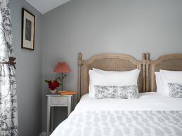Meikleour Arms Hotel and Restaurant