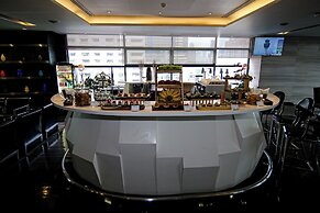 Holiday Inn Bangkok Sukhumvit by IHG