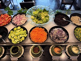 Holiday Inn Bangkok Sukhumvit by IHG