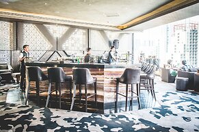 Holiday Inn Bangkok Sukhumvit by IHG