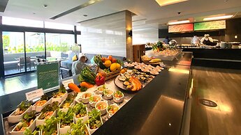 Holiday Inn Bangkok Sukhumvit by IHG