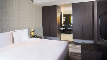 Holiday Inn Bangkok Sukhumvit by IHG