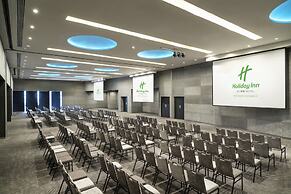 Holiday Inn Bangkok Sukhumvit by IHG
