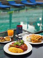 Holiday Inn Bangkok Sukhumvit by IHG