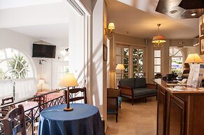 Alba Hotel