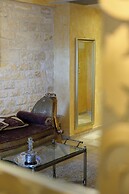 Achtis Boutique Hotel