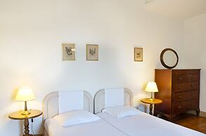Hotel Omiros