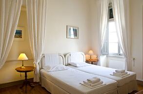 Hotel Omiros