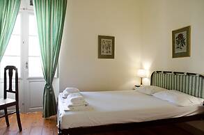 Hotel Omiros