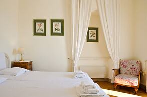 Hotel Omiros