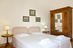 Hotel Omiros