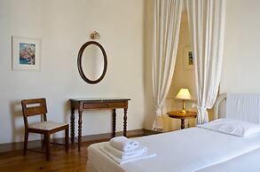 Hotel Omiros