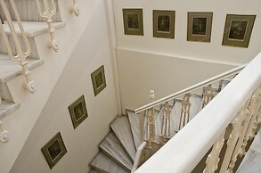 Hotel Omiros
