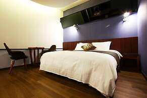 Karak Tourist Hotel