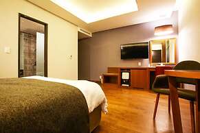 Karak Tourist Hotel