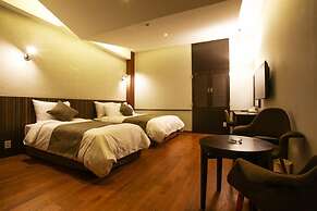 Karak Tourist Hotel