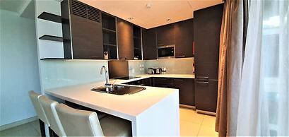 Majestic Arjaan by Rotana