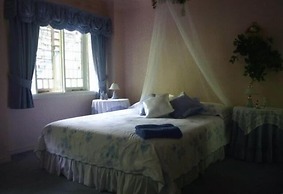 Riviera Bed and Breakfast
