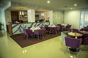 Hotel Saffron