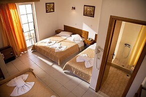 Filoxenia Hotel