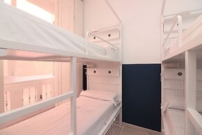 Feel Hostels City Center