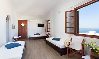 Venetia Apartments