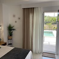 Sarantis Hotel