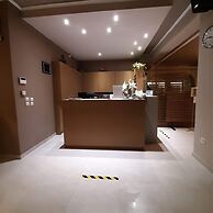 Sarantis Hotel