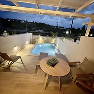 Sarantis Hotel