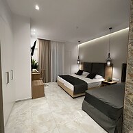 Sarantis Hotel