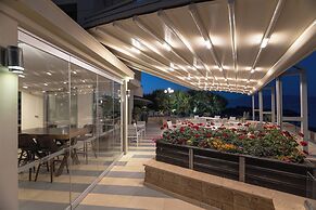 Molos Bay Hotel