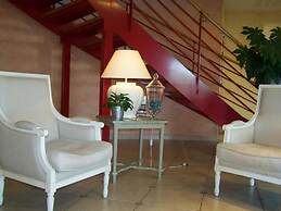 Brit Hotel Du Perche