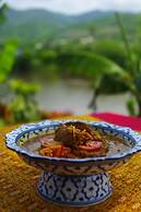 Areeya Phuree Resort