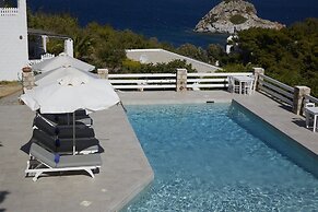 9 Muses Exclusive Apartments
