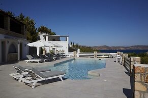 9 Muses Exclusive Apartments
