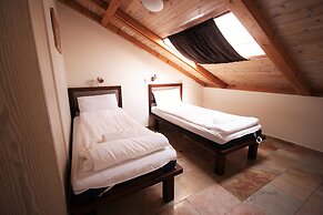 The Market Courtyard - Jerusalem Suites