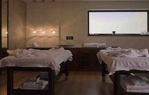 Valis Resort