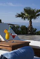 Valis Resort